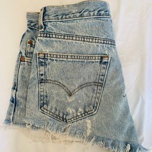 Vintage Levi’s cutoff jean shorts